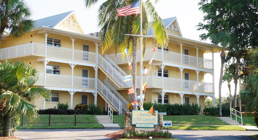 Charter Club Resort Of Naples Bay Eksteriør billede